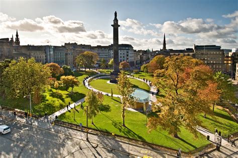 Smart Ideas – Saint Andrew Square